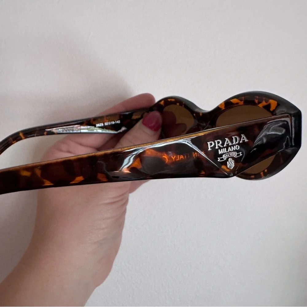 Prada Milano Tortoiseshell Oval Sunglasses Brown Lens | Italy | Set | PR 2678 - Picture 11 of 13